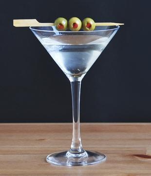 Seguro Cuidar Egomanía Martini Seco | losTRAGOS.com
